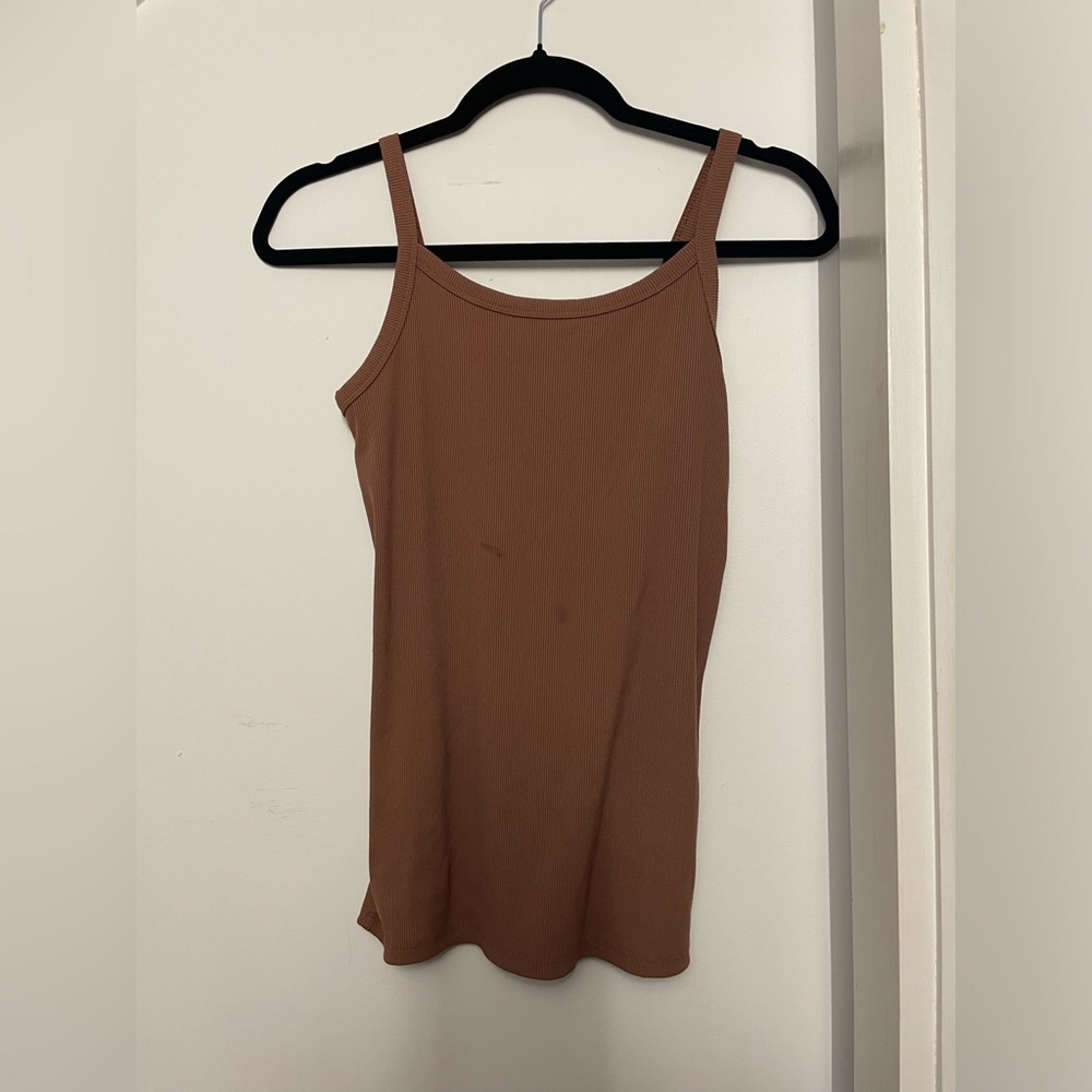 Size M tank top